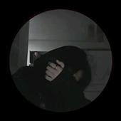 Cr