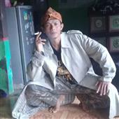 Cr